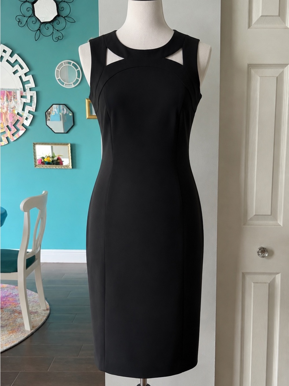 Calvin Klein dress sz 4 dark denim Sleeveless Sheath stretch knee length